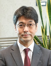 藤本 学